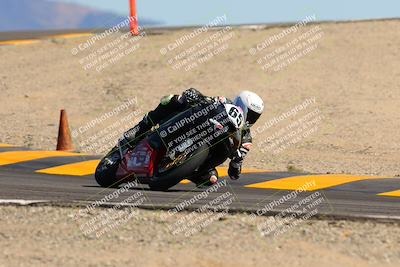 media/Oct-09-2022-SoCal Trackdays (Sun) [[95640aeeb6]]/Turn 12 (140pm)/